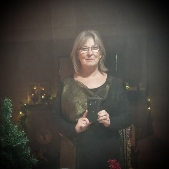 Meet the Posher Other - Meet your Posher, Carolyn
